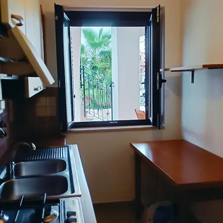 Maria アパート *